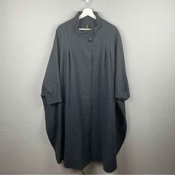 Vintage 80s Made in USA Heavy Trench Wool Coat w/Side Slits 2 Front Pockets - Picture 10 of 11